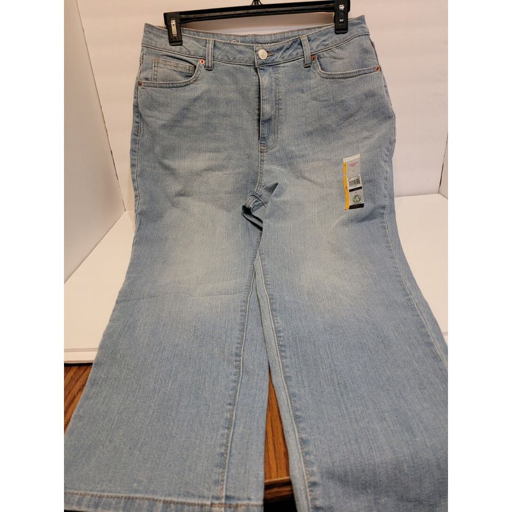 No Boundaries High Rise Mom Jeans Womens 13 Light Wash NWT Stretch Denim Relaxed